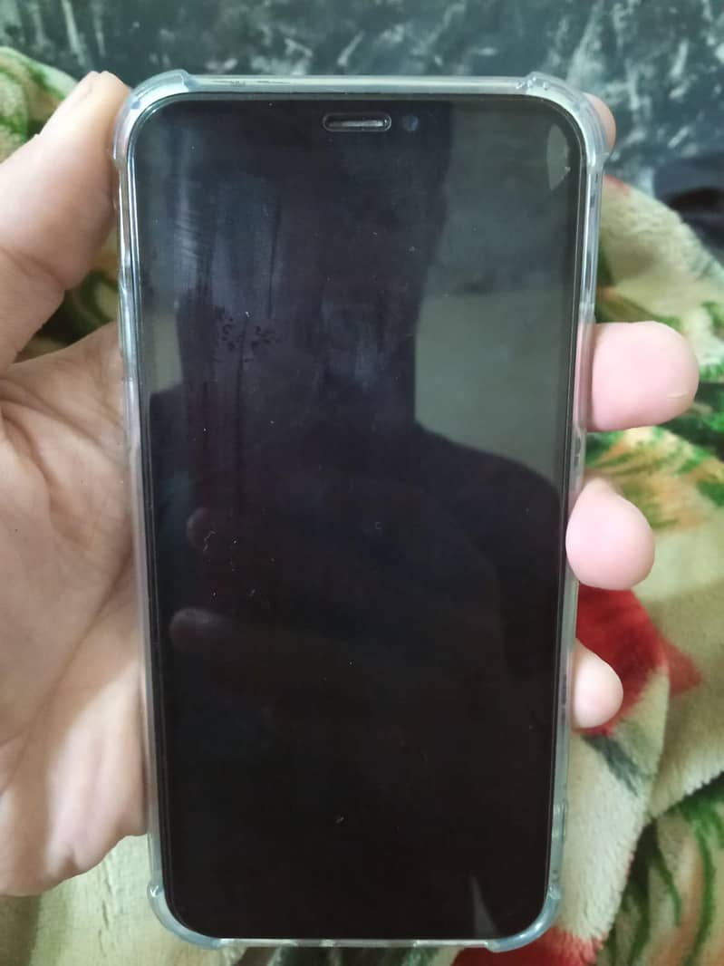 Apple iPhone X 3
