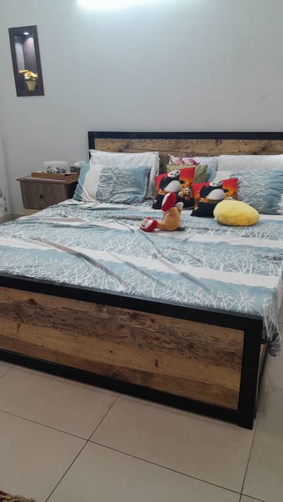 iron bed set with mattress