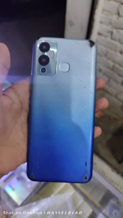 Infinix Hot 12 Play