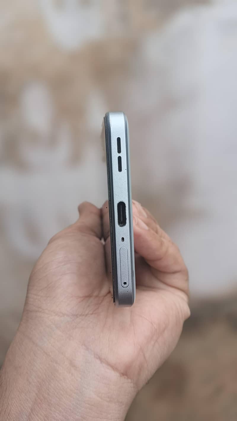 One Plus Ace 2V 2
