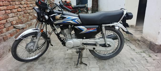 HONDA 125 25 MODEL GOOD BIKE