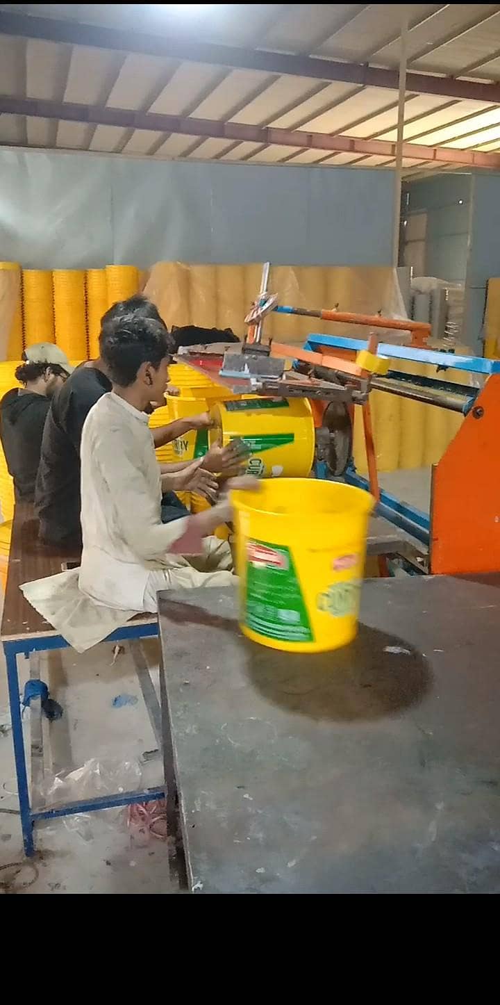 Buckets Printing Machine 6