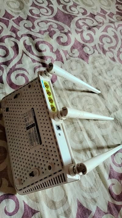 Tenda Router N300 Model F3