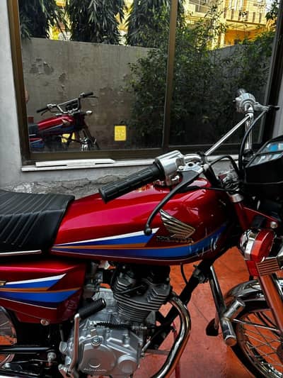 Honda 125 CG 2006 model urgent for sale condition 10 by 10