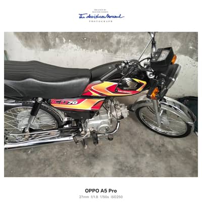 Honda CD 70 for sale all to original 10/10 condition black colour