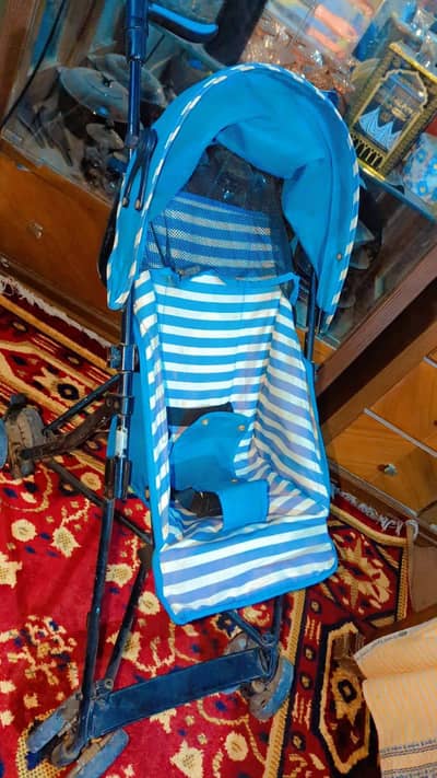 Selling stroller in good condition