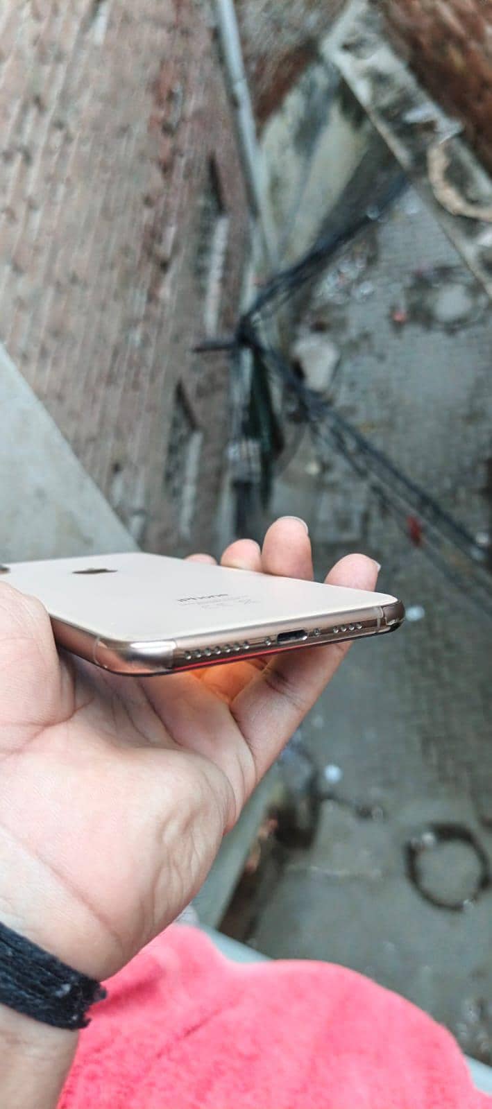Apple iPhone XS Max 2