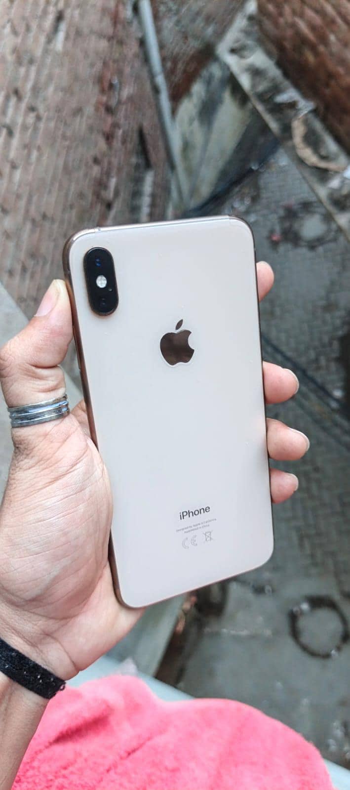 Apple iPhone XS Max 5