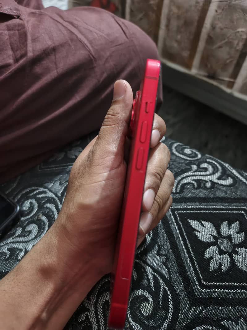 Apple iPhone 14 6