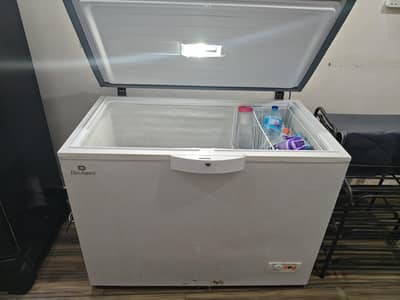 Dawlance Deep Freezer Almost new