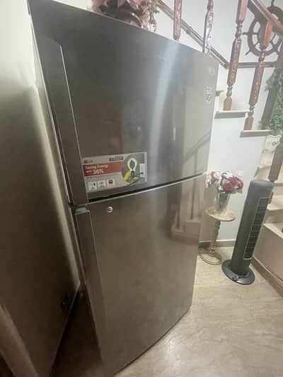 Used Spacious LG Refrigerator for Sale