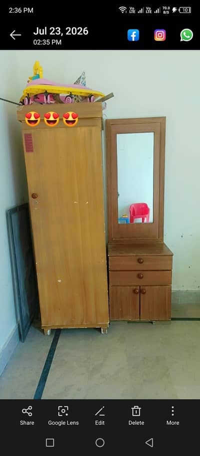 single almari + dressing