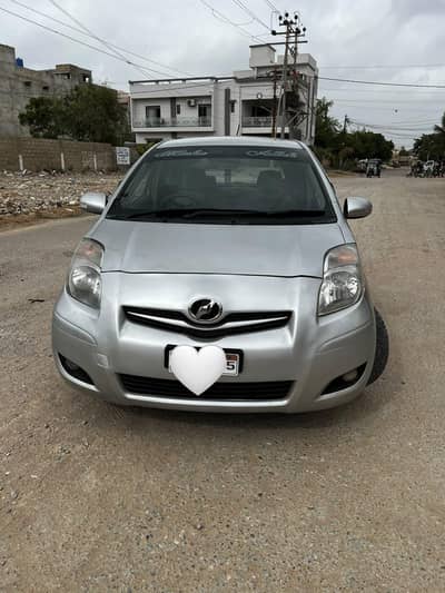 Toyota Vitz 2012