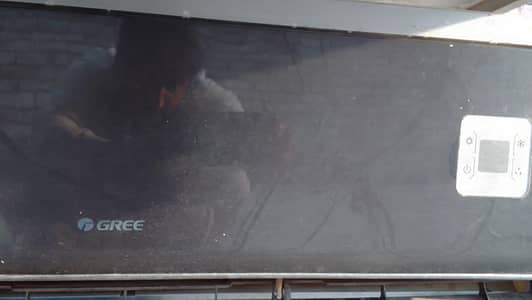 split AC good condition 1.5 ton