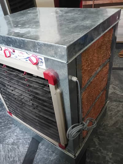 DC room air cooler