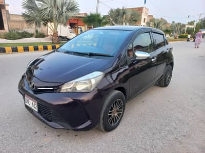 Toyota Vitz 2015