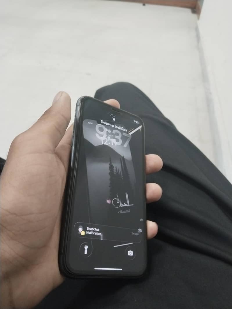 Apple iPhone 11 1