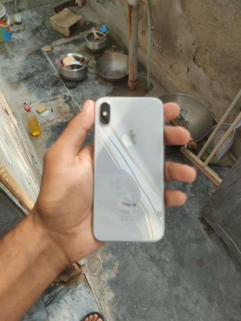Apple iPhone X 2