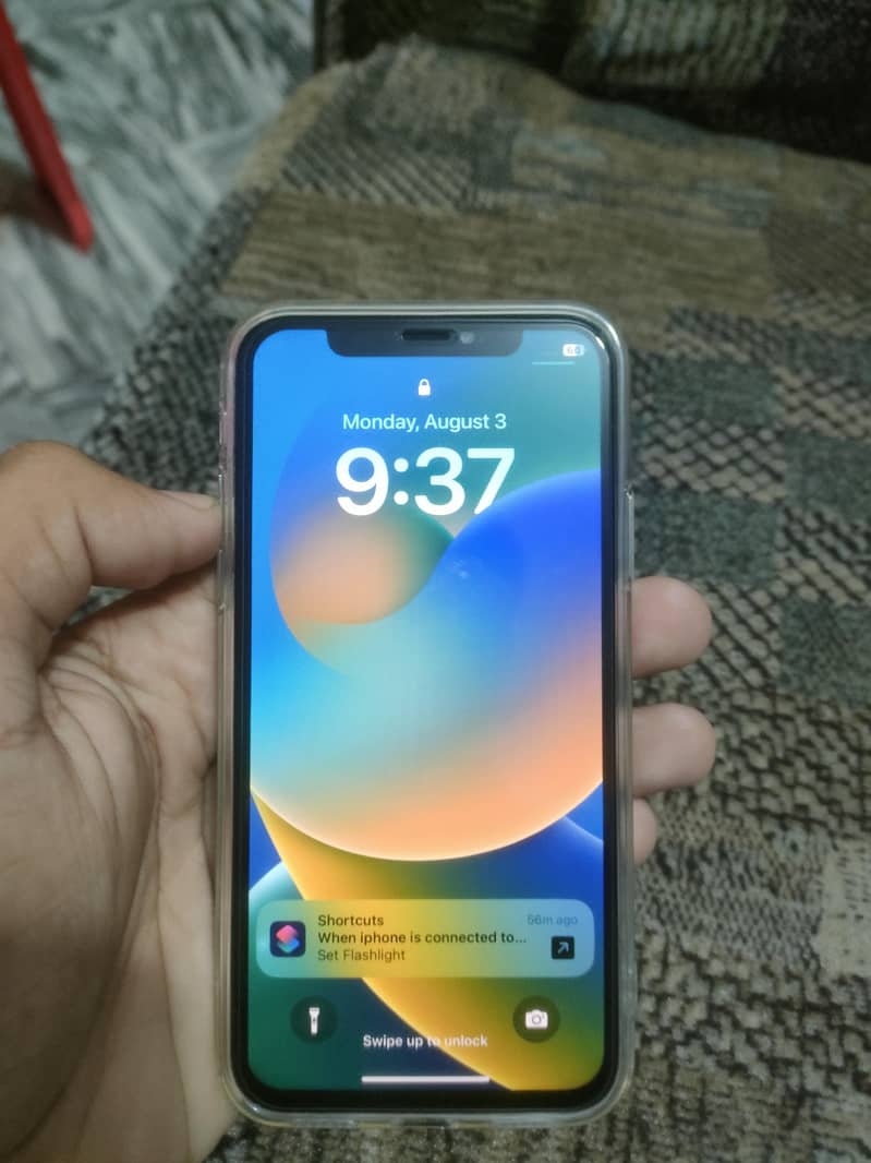 Apple iPhone X 5