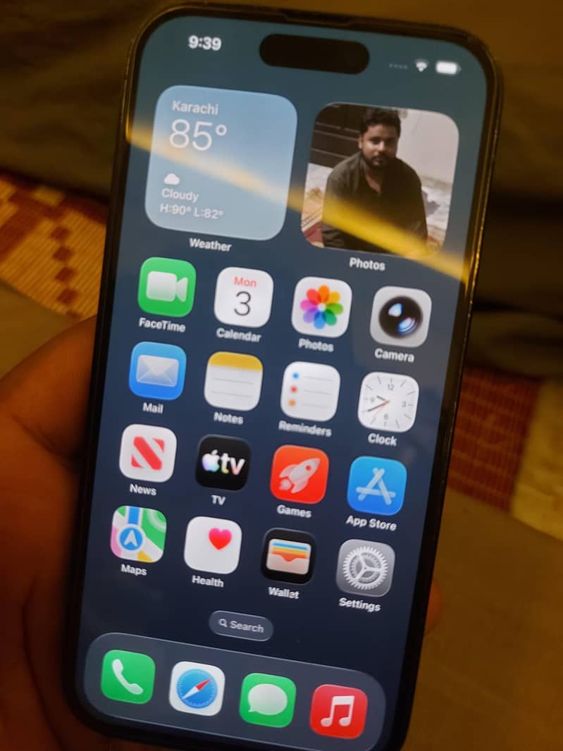 Apple iPhone 14 Pro 0