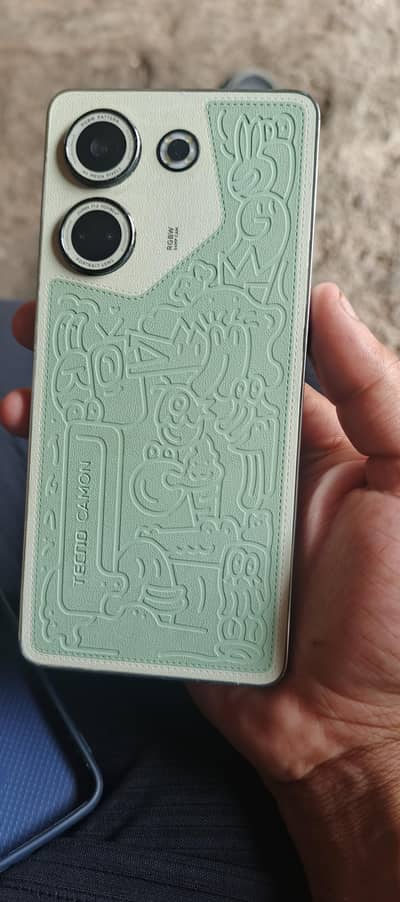 Tecno CAMON 20