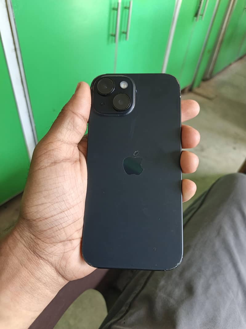 iPhone 15 0