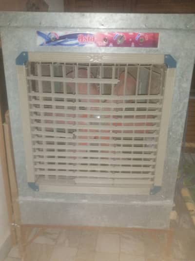 Lahore cooler for sale hai  gd condition hai rust ni hai