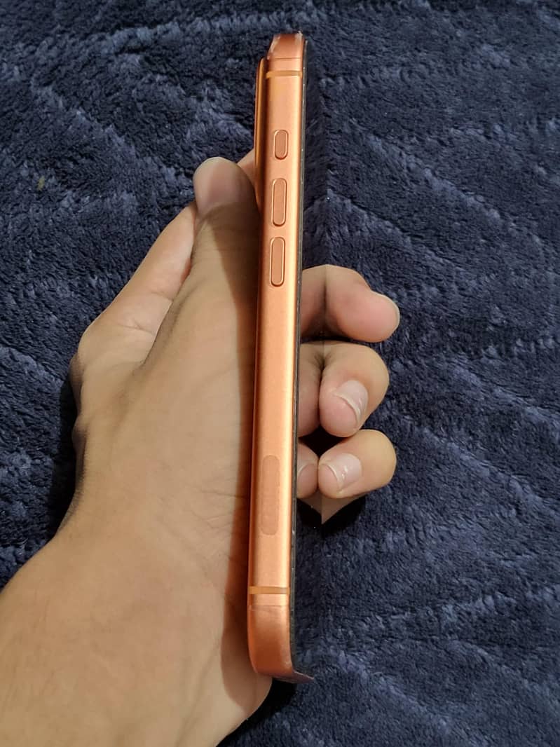 Apple iPhone 17 Pro 4