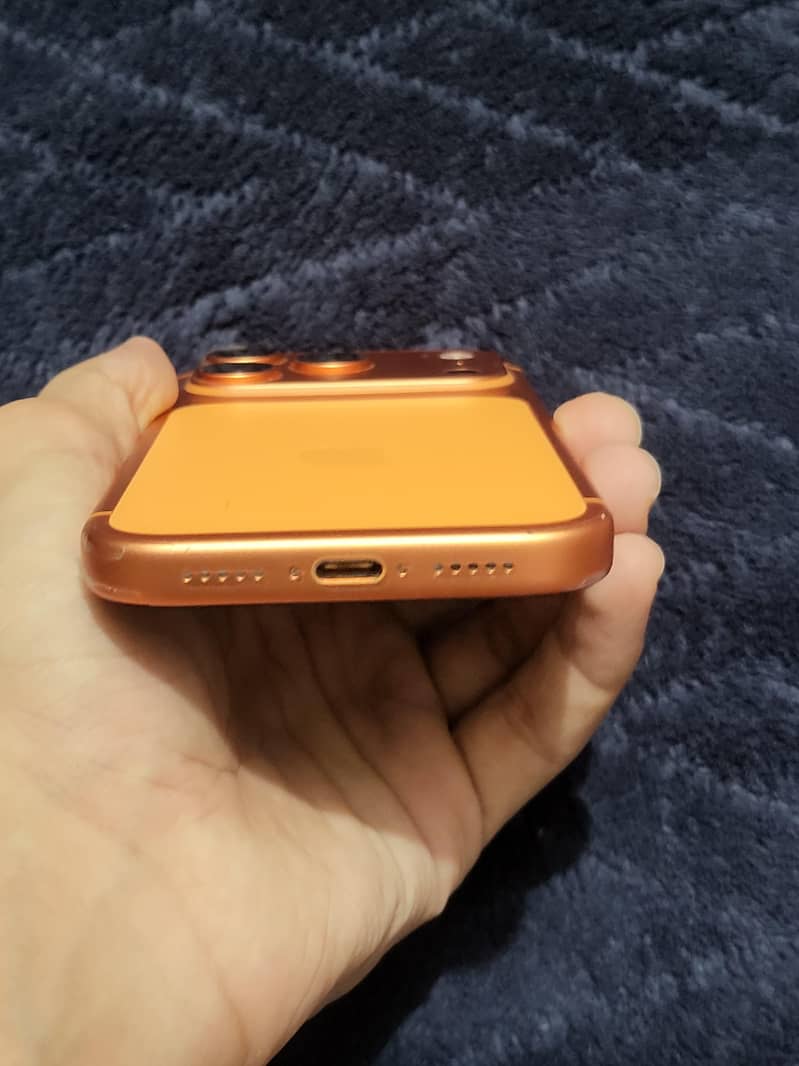 Apple iPhone 17 Pro 6