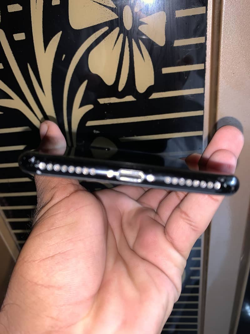Apple iPhone 7 Plus 2