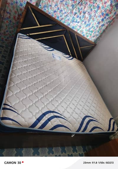 Used Bed for Sale – Excellent Condition