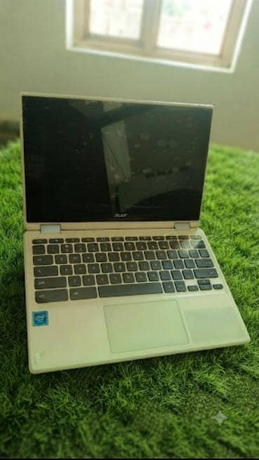 brand New Acer Chromebook for sale 360 rotate with touch screen
