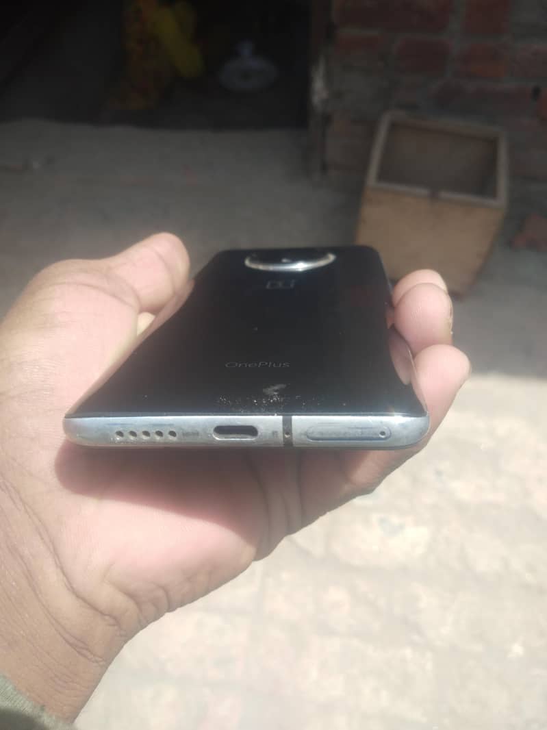 One Plus 7T 3