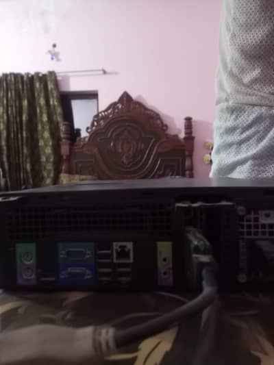 8gb ram grphic card navidia 350gb hard disk 3.10 proces core i5 2 gene