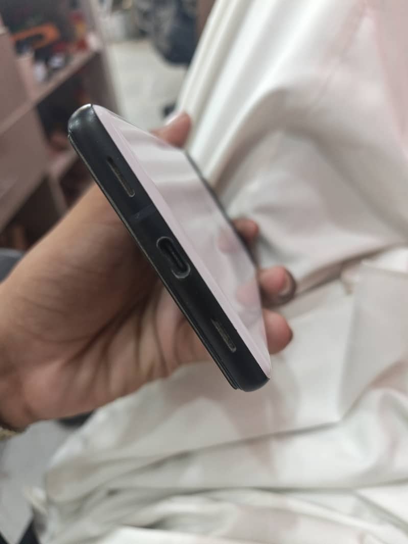 Google Pixel 6a 2