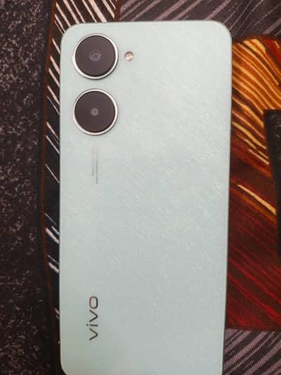 Vivo Y03