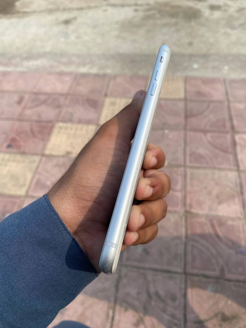 iphone 8 plus 2