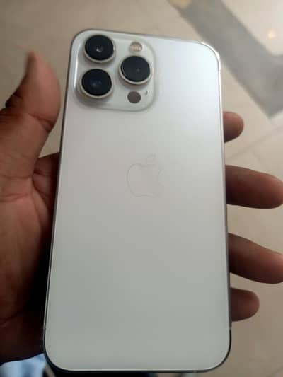 Apple iPhone 13 Pro