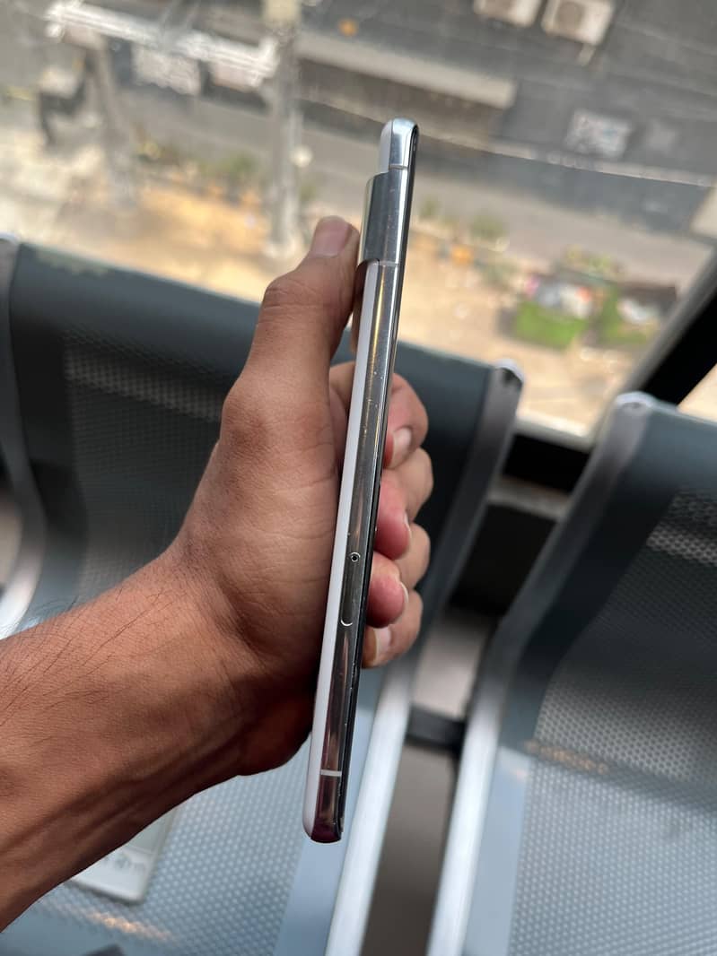 Google Pixel 7 Pro 4