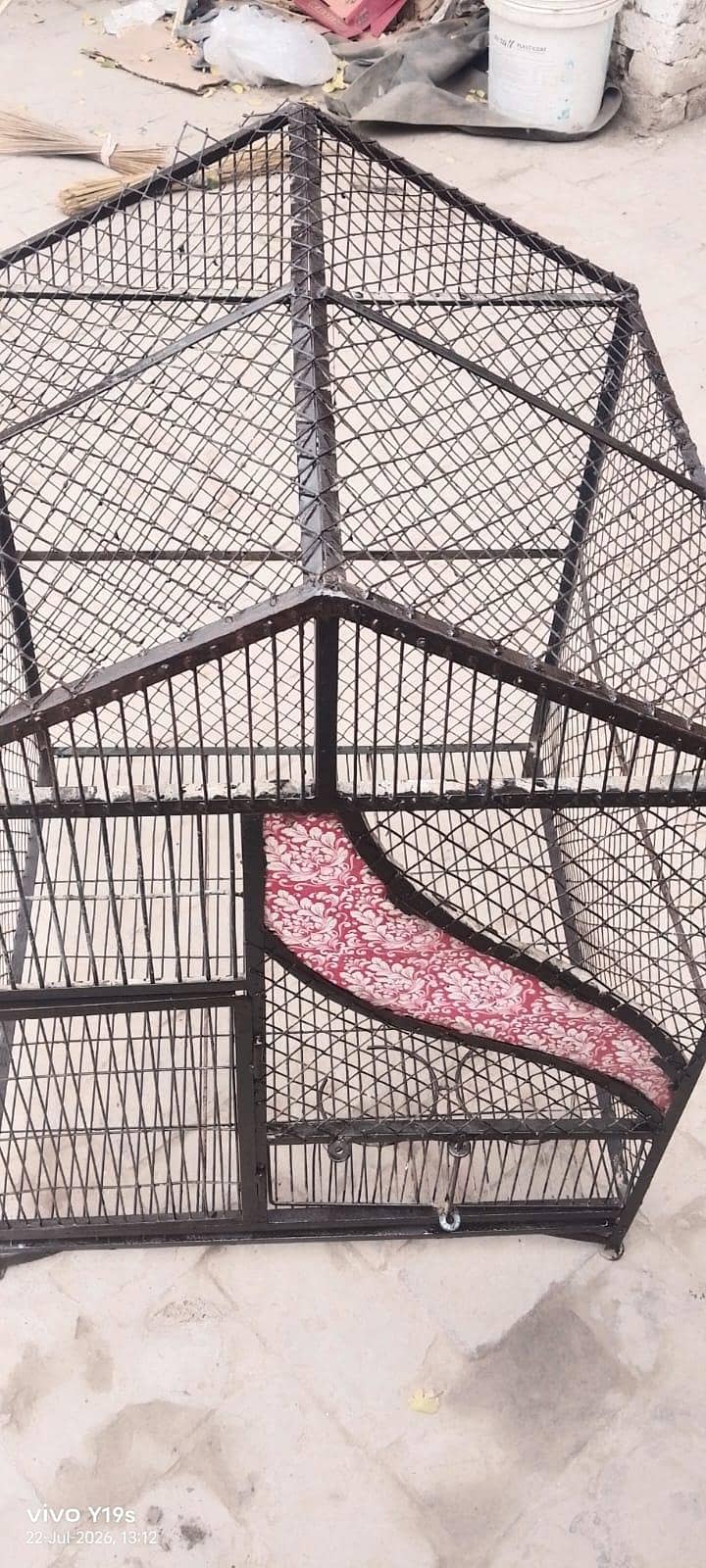 cage for birds nd hen 3