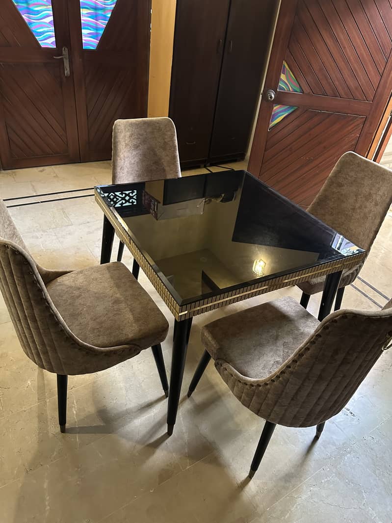 Dining Table 4 seater Set 1