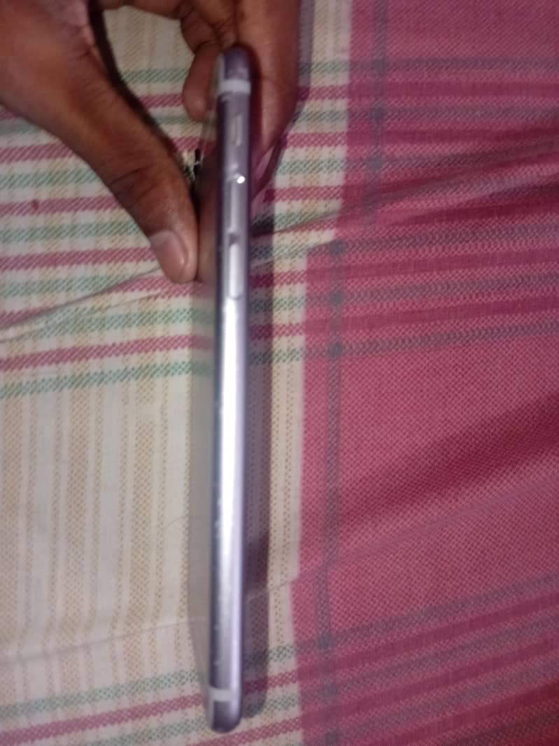 Apple iPhone 6 5