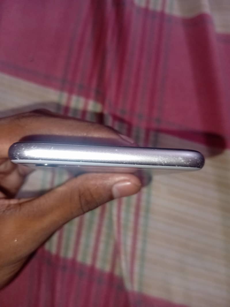 Apple iPhone 6 6