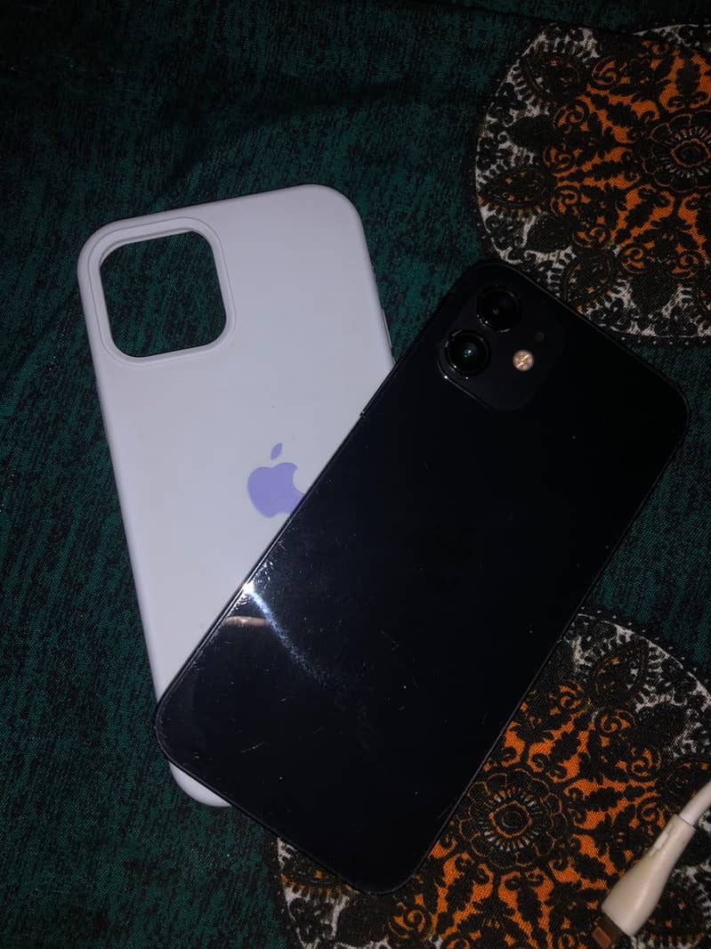 Apple iPhone 12 0