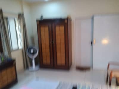Ideal Prime Location 950 Square Feet Flat Available In Jamshed Road, Jamshed Road