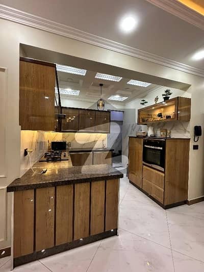 Prime Location In Garden East Flat For sale Sized 1350 Square Feet