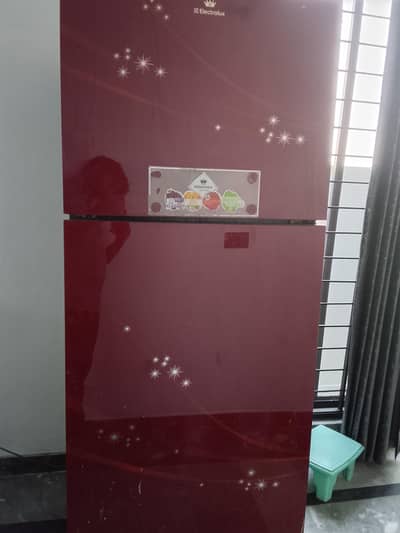 large size fridge for sale urgent 03704788172