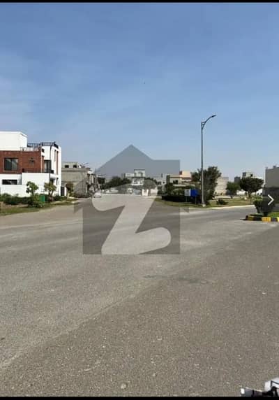 5 Marla 60ft Road Corner Plot For Sale Block B New Lahore City Ph4