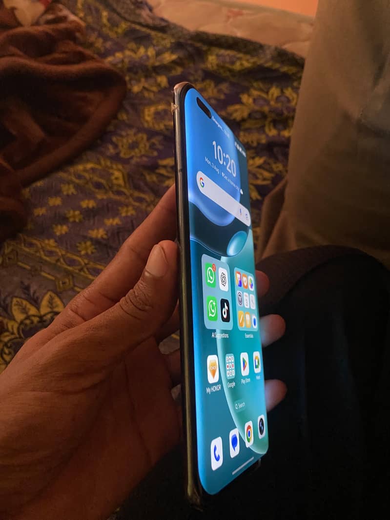 Honor Magic 4 Pro 4