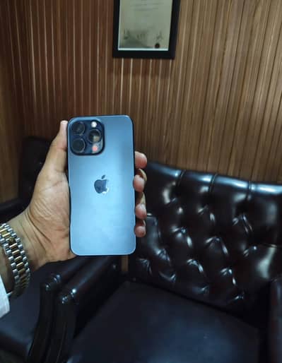 iphonè 15 pro max non pta